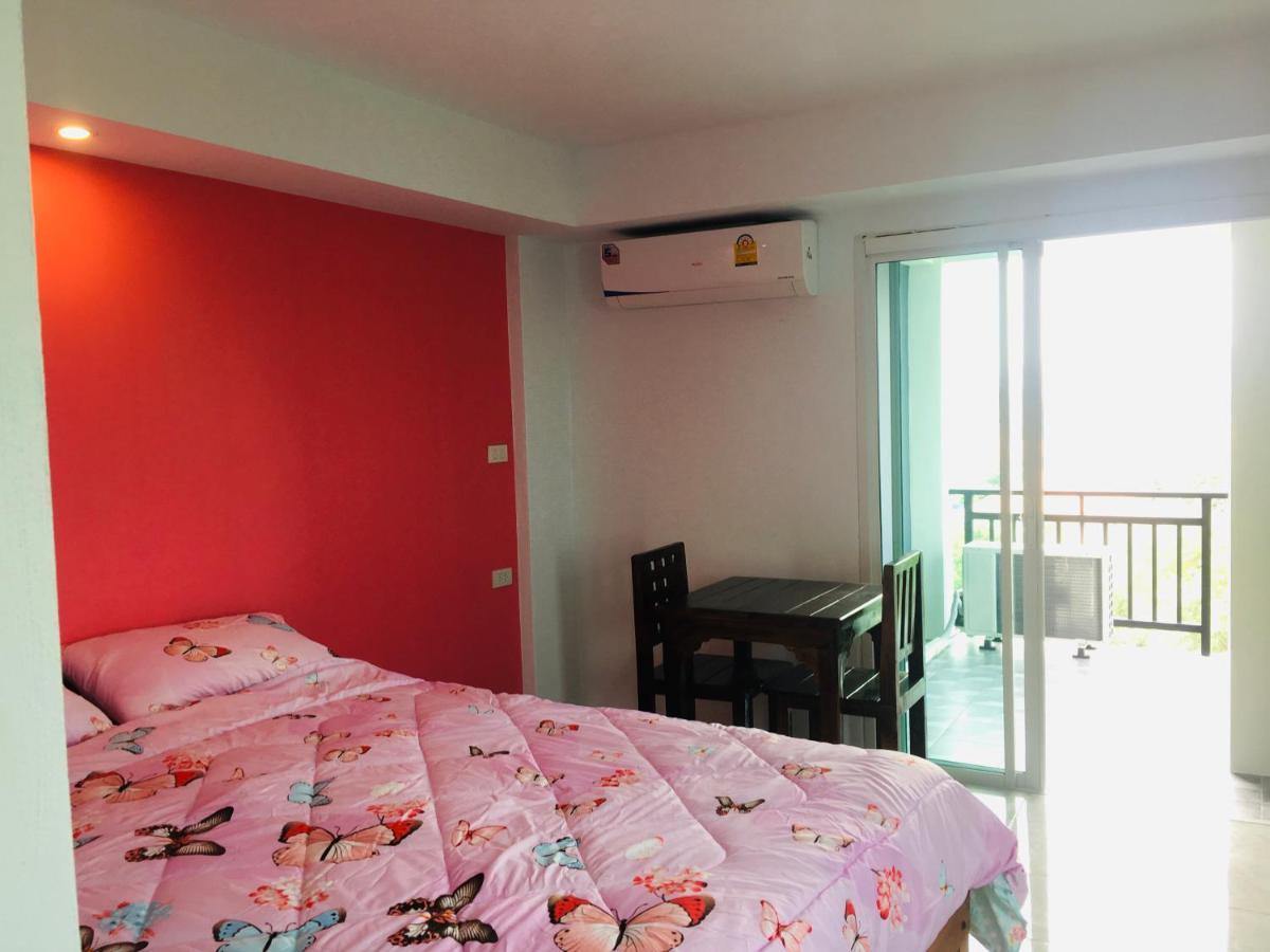 Thong Tat Serviced Apartments Хуа Хин Экстерьер фото